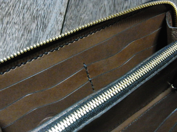 オーダーメイド＆ハンドメイドのレザークラフト工房 Xartifact